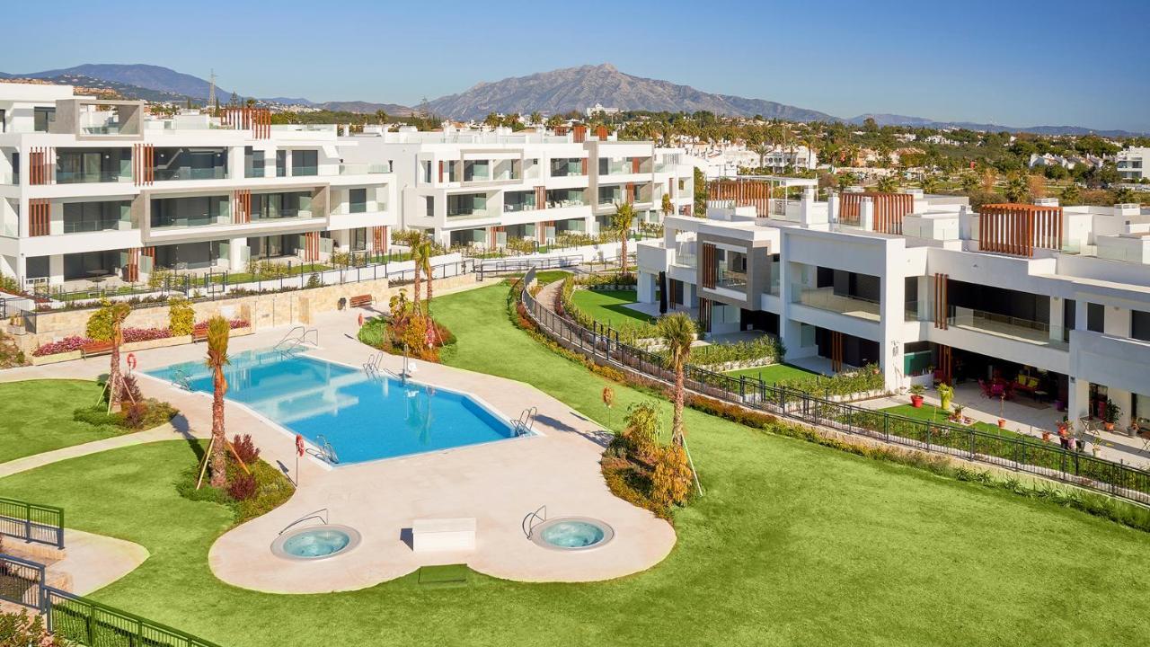 Los Miradores Del Sol By Mar Holidays Estepona Extérieur photo