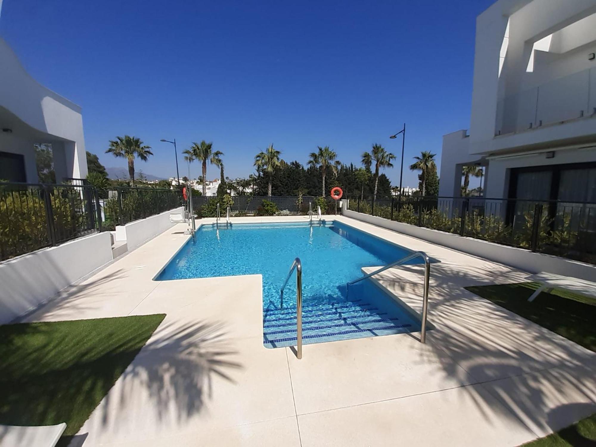 Los Miradores Del Sol By Mar Holidays Estepona Extérieur photo